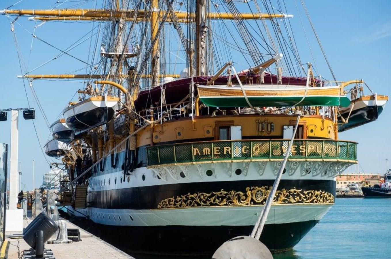 L’Amerigo Vespucci arriva a Ravenna: cinque giorni che trasformano una nave in un grande evento territoriale